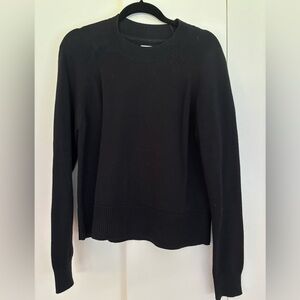 Daily Ritual Women's Black Crew Neck Sweater